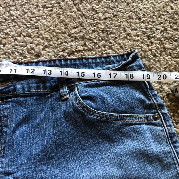 Levi's Mid-Rise Boot Cut Sz 18M - Picture 6 of 7